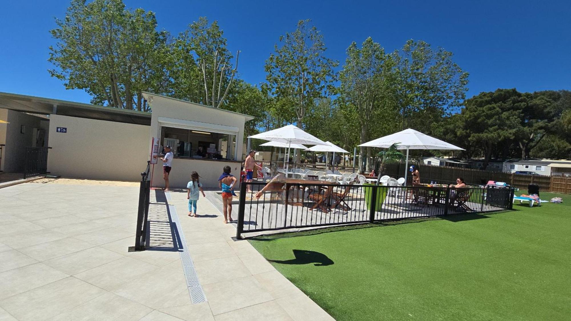 Mobilhome Lodge 3 Chambres, 500M Plage, Camp 5 Etoiles Vendres Eksteriør bilde