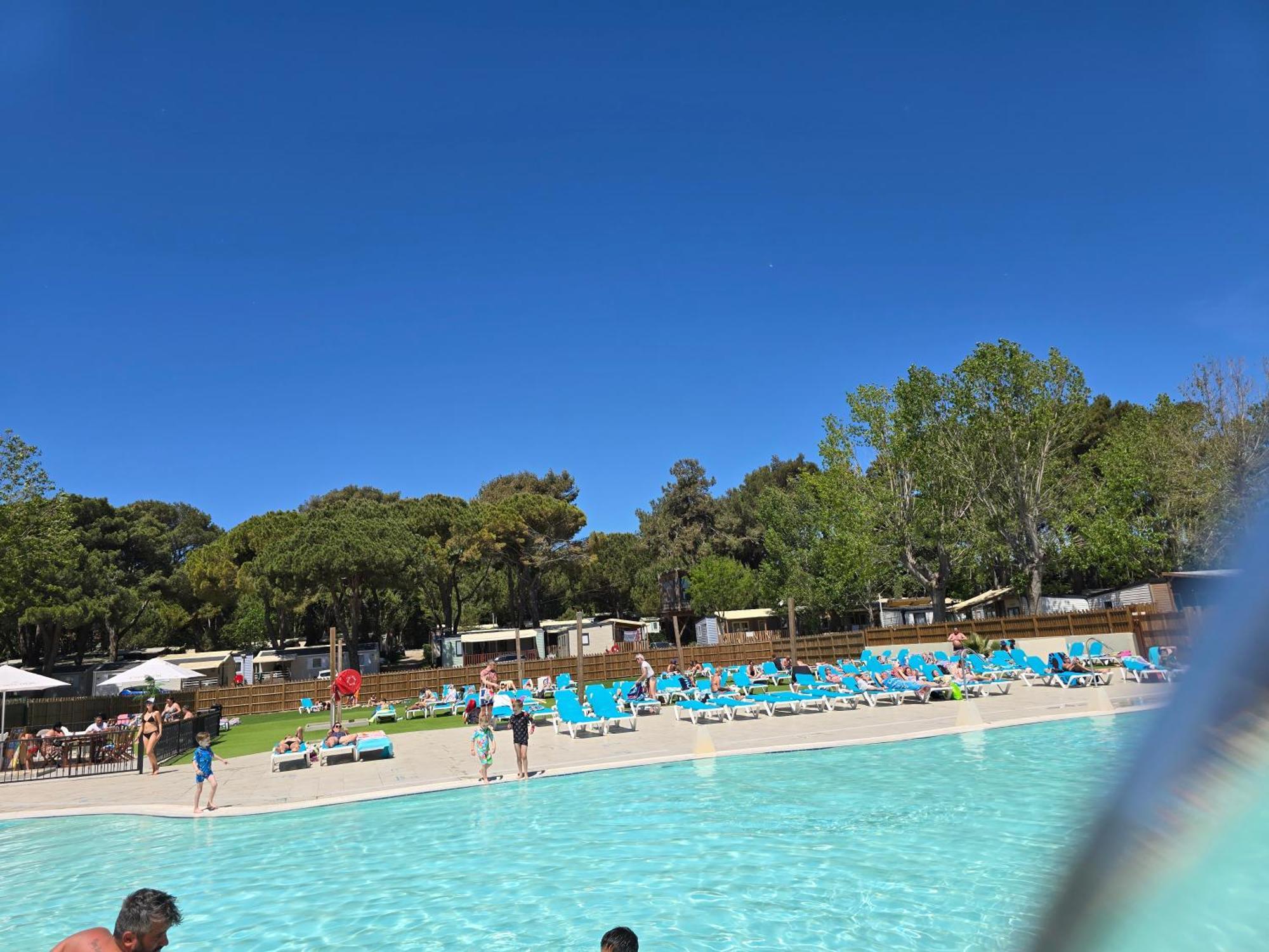 Mobilhome Lodge 3 Chambres, 500M Plage, Camp 5 Etoiles Vendres Eksteriør bilde